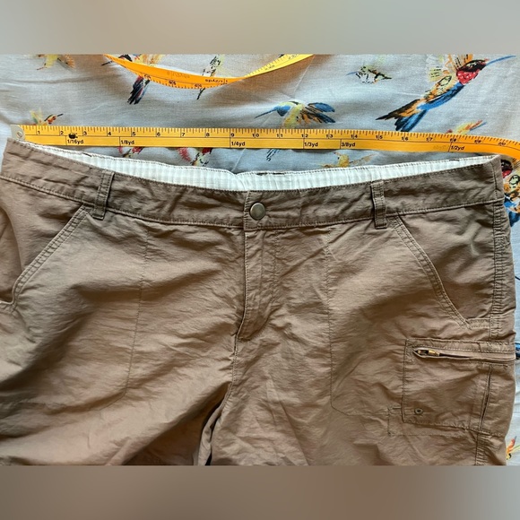 Columbia Women’s shorts size 18W - Picture 2 of 6